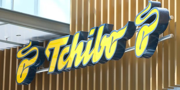 Nie wieder Chaos: Die cleveren Kopfstützen-Haken von Tchibo für dein Auto