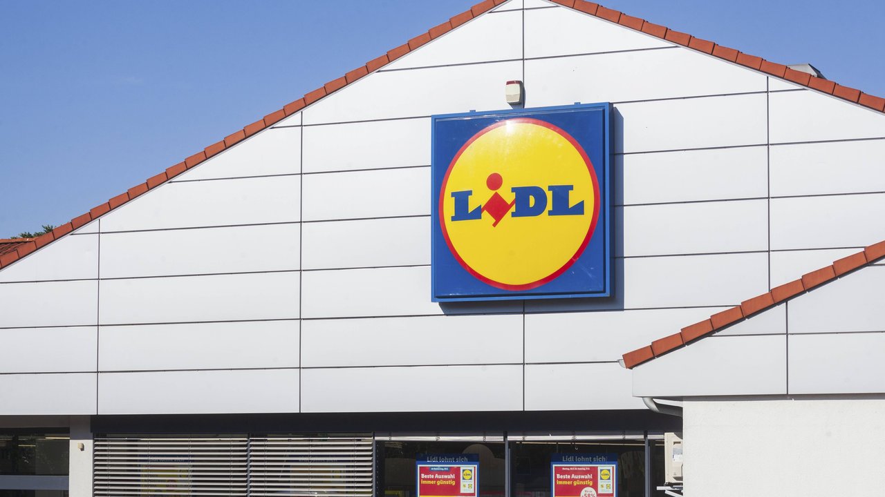 Schnapp dir das tolle Eckregal von Lidl.