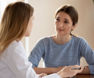 Krebsvorsorge beim Frauenarzt: Was wird gemacht, was wird bezahlt?