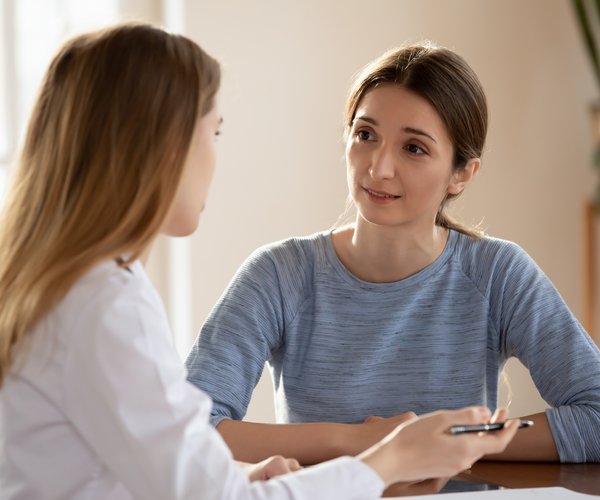 Erster-Frauenarzt-Termin: Wann ihr gehen solltet was euch erwartet