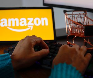 Amazon: So könnt ihr die Monatsabrechnung einsehen und bezahlen