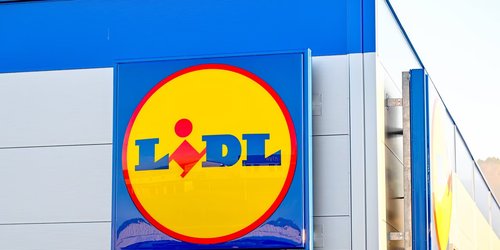Lidl verkauft Design-Tischfeuer, das jeden Garten in eine Lounge verwandelt, um 50 % reduziert