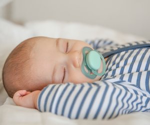 Schnuller-Test 2021: Diese Nuckel könnt ihr eurem Baby geben