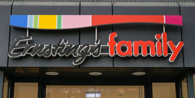 Mit dieser herbstlichen Laterne von Ernsting's family setzt ihr stimmungsvolle Akzente
