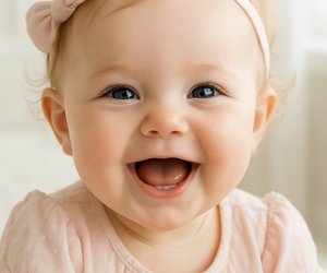 Von Aminta bis Sunniva: 15 dreisilbige Mädchennamen mit Charakter und Klang