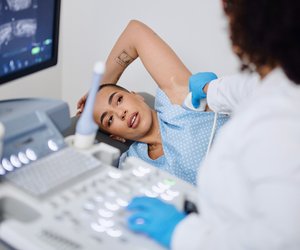 Brust-Ultraschall beim Gyn: Für 50 € gegen Brustkrebs vorsorgen