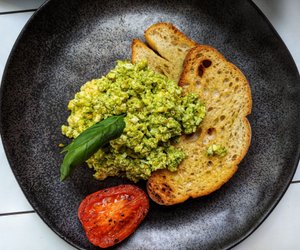 Pesto Haltbarkeit: So hält sich Pesto besonders lange