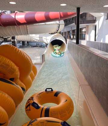 Riesenrutsche im Aqua Parc