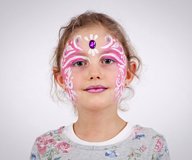 Prinzessin schminken: Step-by-Step-Anleitung für Fasching oder Geburtstagsparty