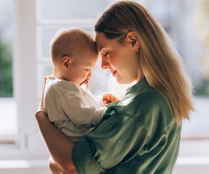 Erinnerungslücken in der Babyzeit: Keine Panik, dein Gehirn macht genau das Richtige!