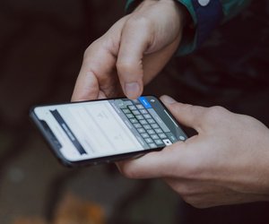 Was&#x20;bedeutet&#x20;&#x201E;lmao&#x201C;&#x3A;&#x20;Das&#x20;verbirgt&#x20;sich&#x20;hinter&#x20;den&#x20;Buchstaben