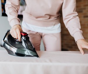 Richtig bügeln: Mit diesen Tipps gelingt es