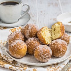 Total lecker: Quarkbällchen aus der Heißluftfritteuse - ein Genuss!