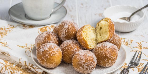 Schnell und unwiderstehlich: Quarkbällchen-Zauber mit deiner Heißluftfritteuse
