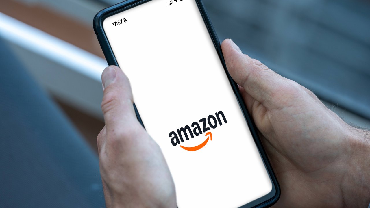 Die stilvollen Kissenhüllen findest du bei Amazon.