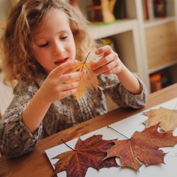 Herbst-Basteln: Mehr als 30 geniale DIY-Ideen für Kinder ab 3