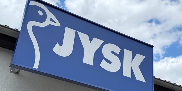 Zum Spitzenpreis: Wir lieben diese stilvolle Hartholz-Gartenbank von JYSK