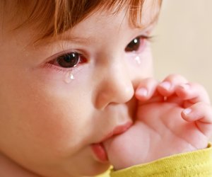 Bindehautentzündung bei Kindern: Vorbeugung, Symptome und Behandlungen