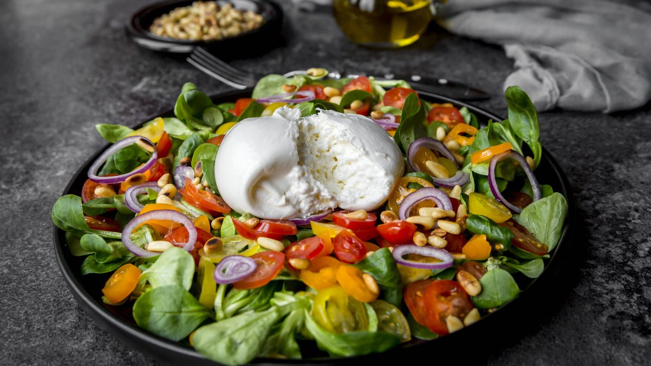 Burrata – unter bestimmten Umständen ist der Käse in der Schwangerschaft erlaubt.