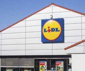 Duschen mit Stil: Das beliebte Lidl-Eckregal ist der neue Hit für dein Badezimmer