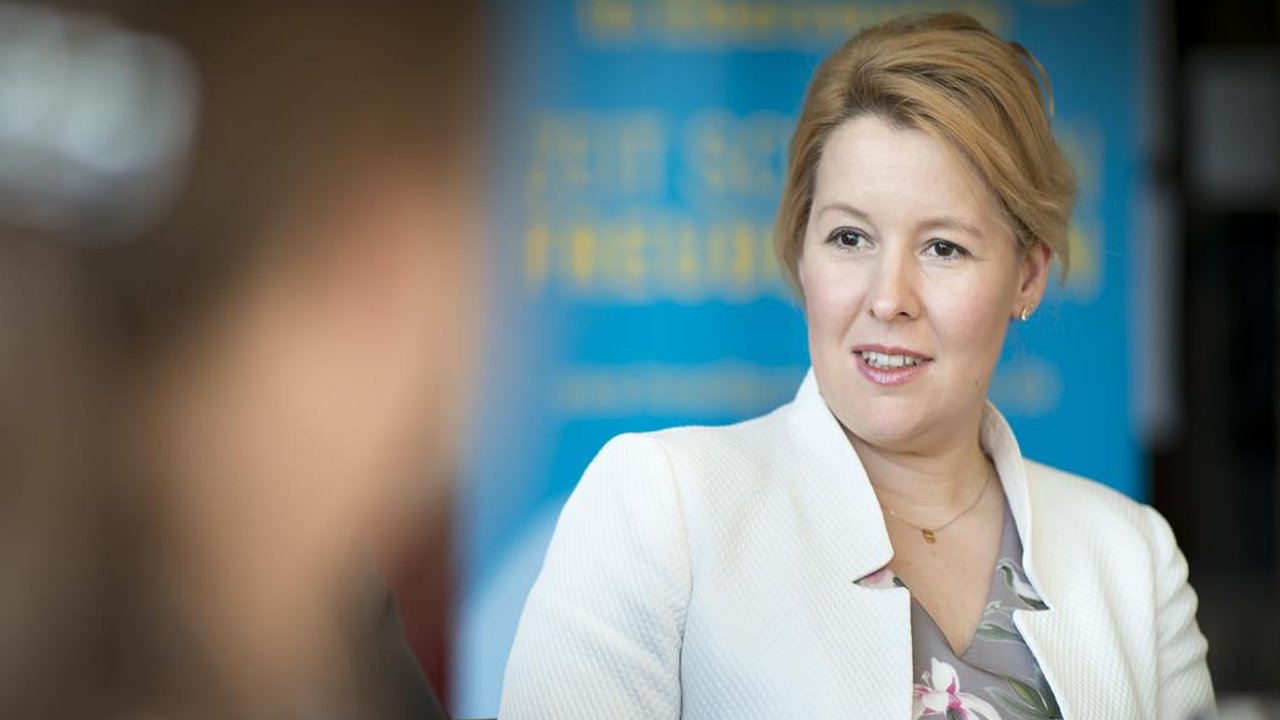 Familienministerin Giffey Im Interview: Das Soll 2021 Noch Alles Passieren!