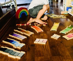 Diese 13 Montessori-Spielzeuge sorgen für Aha-Momente bei Kindern