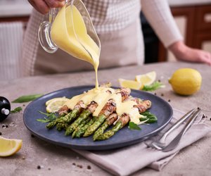 Sauce Hollandaise & Schwangerschaft: Ist der Verzehr erlaubt?