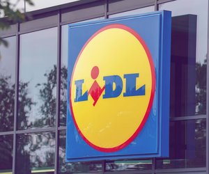 Ordnung leicht gemacht: Das ausziehbare Schuhregal von Lidl ist der Renner