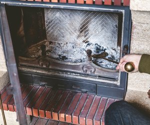 Asche entsorgen: So machst du es richtig