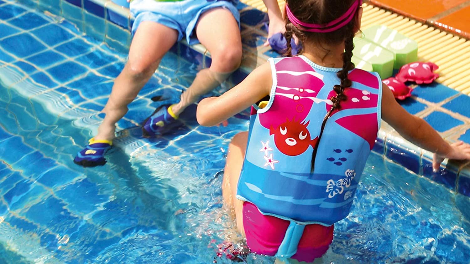 modische Schwimmlernhilfe Auftriebshilfe Weste für Kinder als Schwimmhilfe 