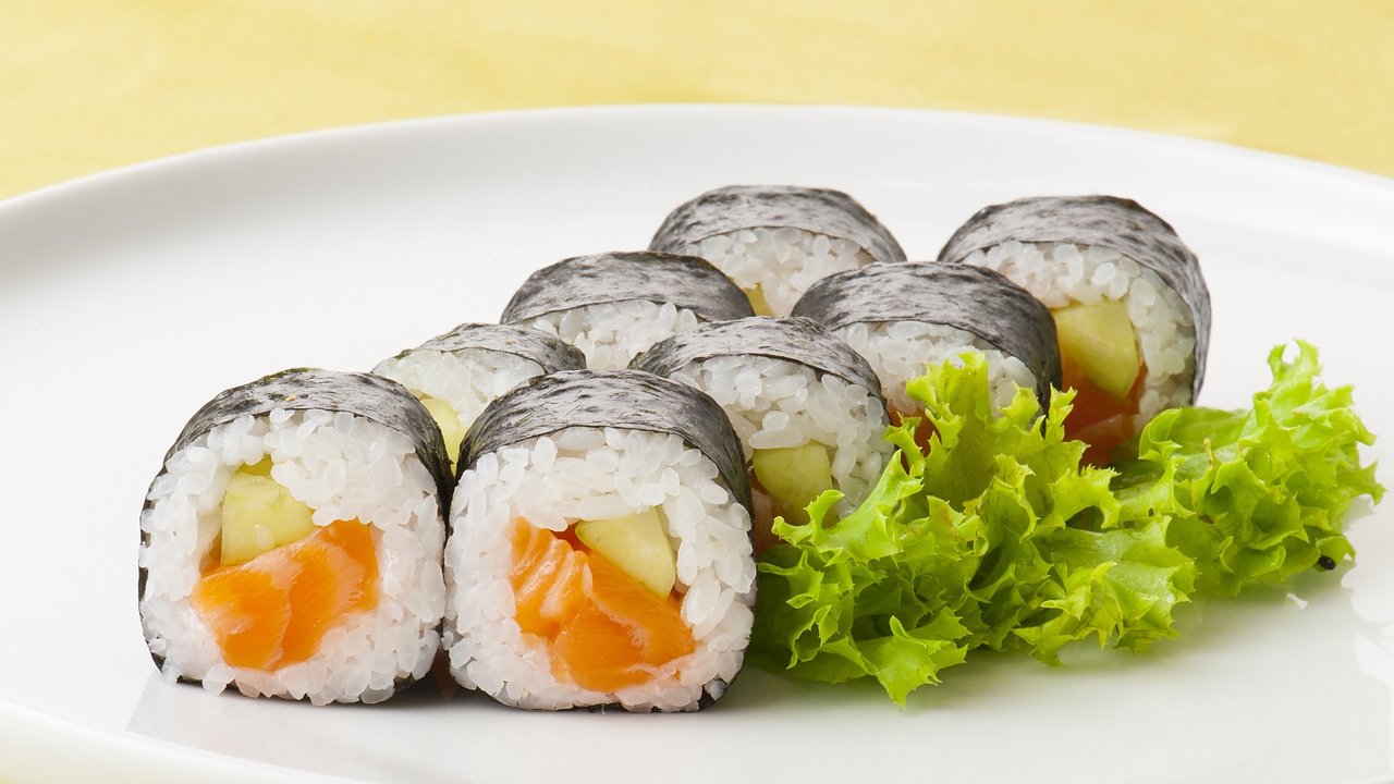 Sushi-Reis hat ein rundes und besonders stärkehaltiges Korn.