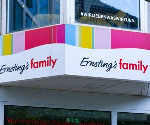 Entdecke das trendige Windlicht von Ernsting's family für deine Wohlfühloase