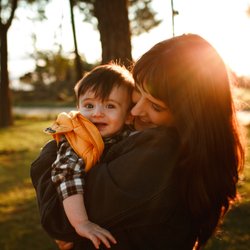 Diese 4 Sternzeichen würden ihre Familie niemals im Stich lassen