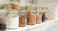 Ekel im Küchenschrank: So wirst du Lebensmittelmotten los