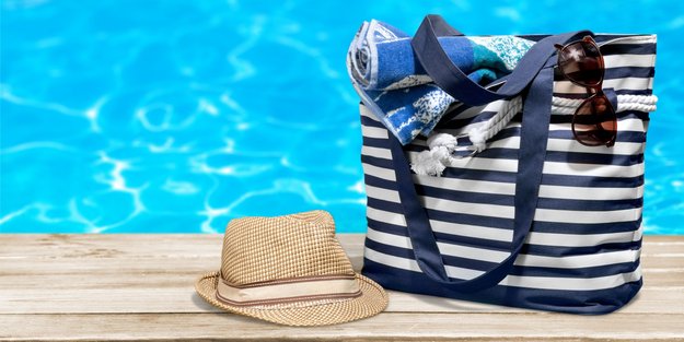 Die 5 besten Schwimmtaschen für den See- oder Schwimmbadbesuch