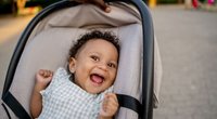 Baby on tour: Worauf ihr beim Kinderwagen achten solltet