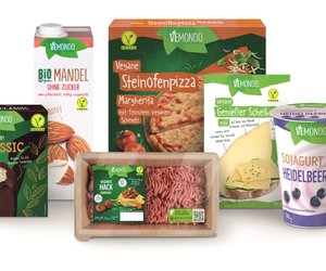 Lidl, Aldi, Rossmann & Co.: 17 vegane Produkte zu günstigen Preisen