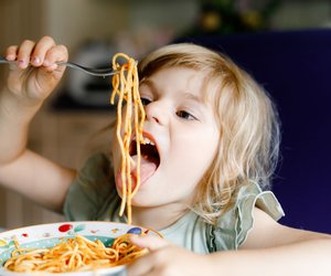 Guten Appetit! 16 witzige Tweets über Kinder und Essen