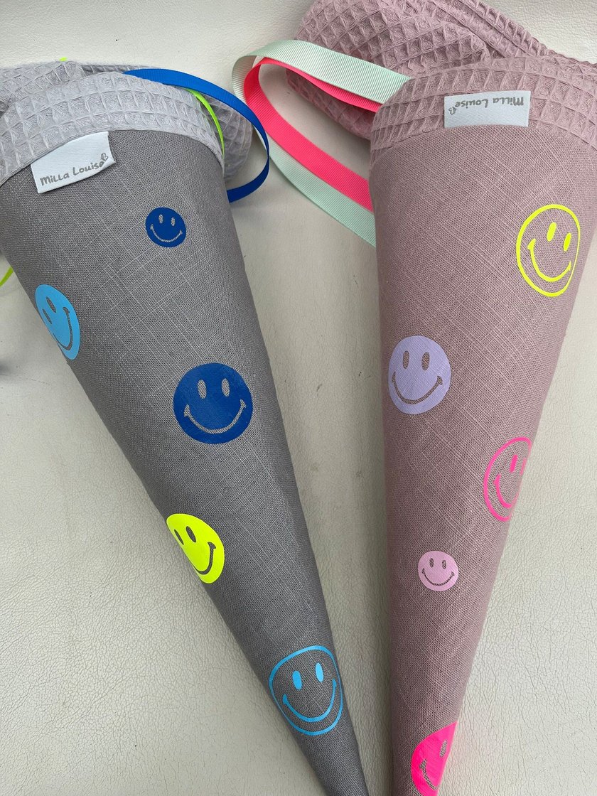Nachhaltige Schultüte: Geschwistertüten mit Smileys