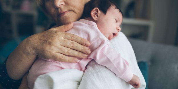 Bekommen ältere Mütter intelligentere Kinder? Laut einer britischen Studie schon!