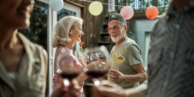 Silberhochzeit feiern und welche Geschenke diesen besonderen Tag noch ein bisschen schöner machen