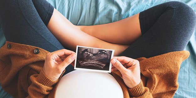 Was passiert, wenn ich zu viel Fruchtwasser habe und wie schütze ich mein Baby?