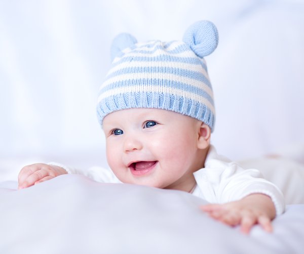 Die schönsten Jungennamen Süße Vornamen für euer Baby