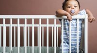 Babybett-Test: Diese 5 Modelle sind sicher, schön & gemütlich