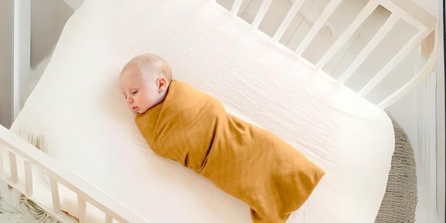 Pucksack im Alltag: Wie er Babys beim Schlafen hilft