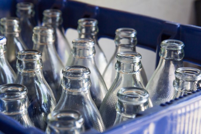 Umwelt schützen: Mehrwegflaschen bevorzugen