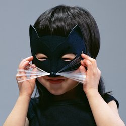 Masken basteln: 5 DIY-Ideen für lustige Kinder-Faschingsmasken