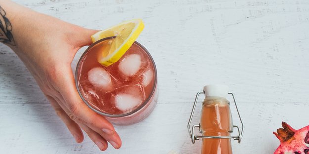 Kombucha in der Schwangerschaft: Gesund oder bedenklich?
