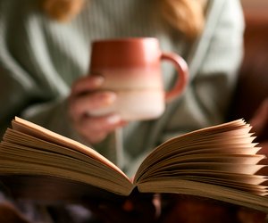 Märchenhaft lesen: Diese 5 Bücher hätte Belle aus „Die Schöne und das Biest“ garantiert verschlungen