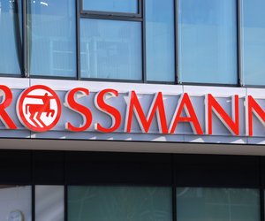 Rossmann verkauft Tischleuchte für kleine Weltall-Fans zum kleinen Preis